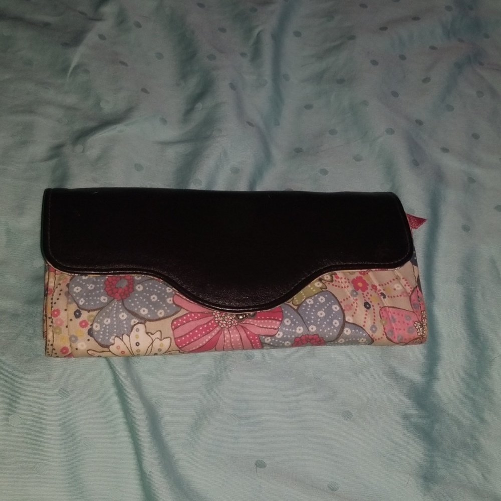 Thirty one wallet